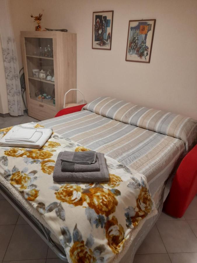 Appartamento Centrale Con Garage Asti Kültér fotó